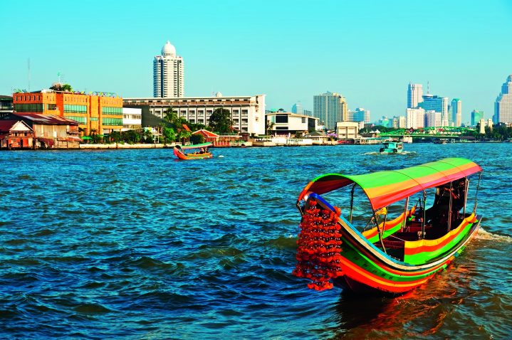 Boot auf Chao Phraya