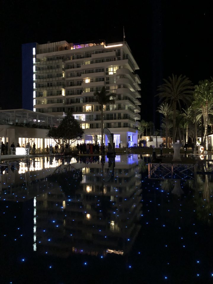 ROBINSON CLUB Jandia Playa auf Fuerteventura bei Nacht während der Eröffnungsfeier 2019