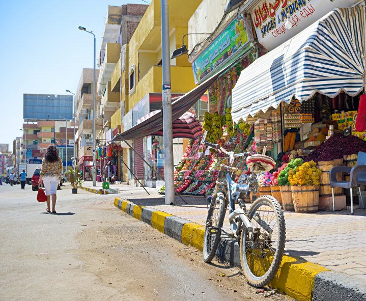 Fahrrad in den Straßen Hurghadas