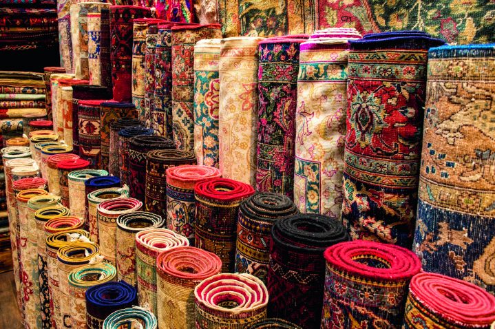 Teppiche auf einem türkischen Basar
