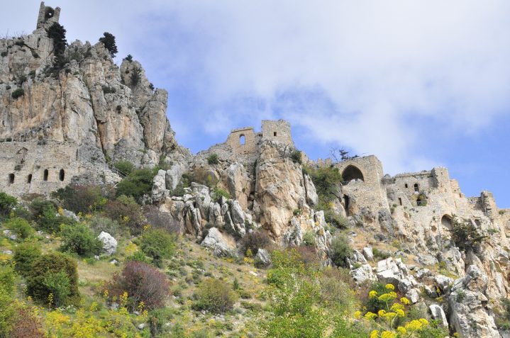 Burgruine St. Hilarion im Norden Zyperns