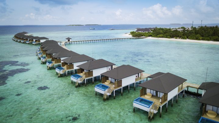 Luftaufnahme Wasserbungalows Malediven Robinson Club